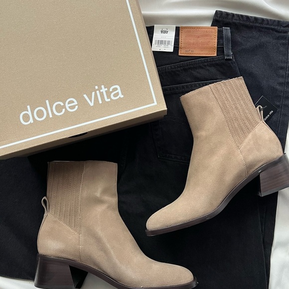 NWT Dolce Vita booties👢 - Picture 2 of 5